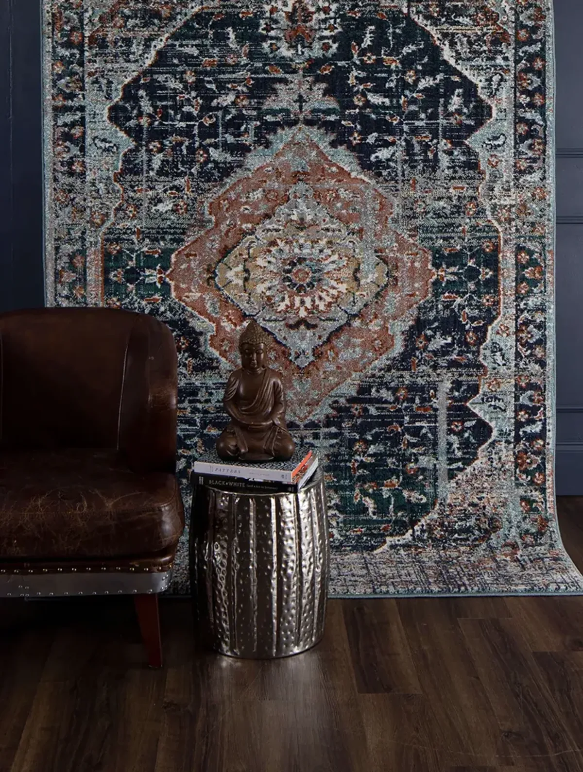 Soiree Solace Indigo 2' X 3' Rug