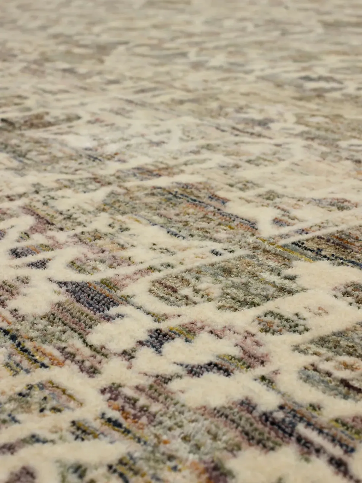 Divina Bliss Grey 2' 6" X 7' 10" Rug