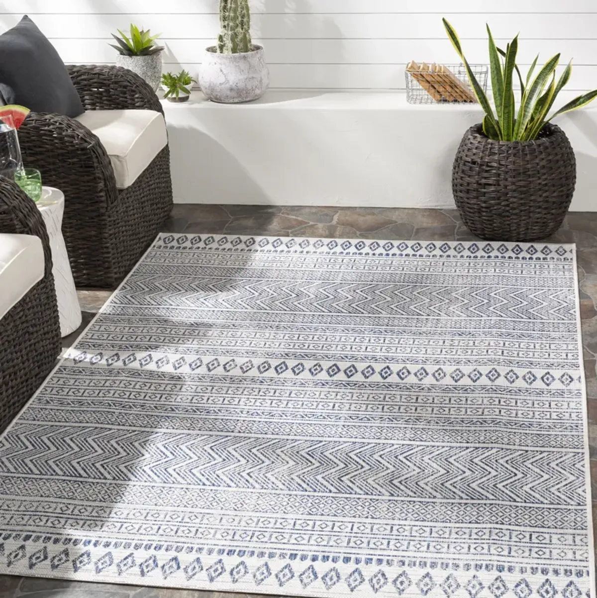 Eagean EAG-2345 7'10' Square Blue Rug