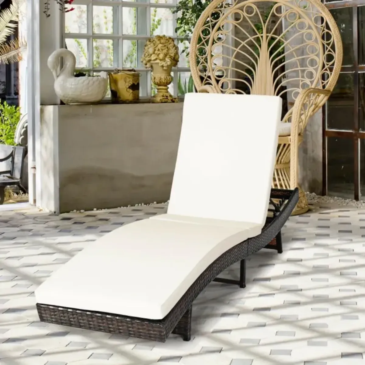 Hivvago Patio Folding Chaise Lounge with 5 Adjustable Levels and Cushion