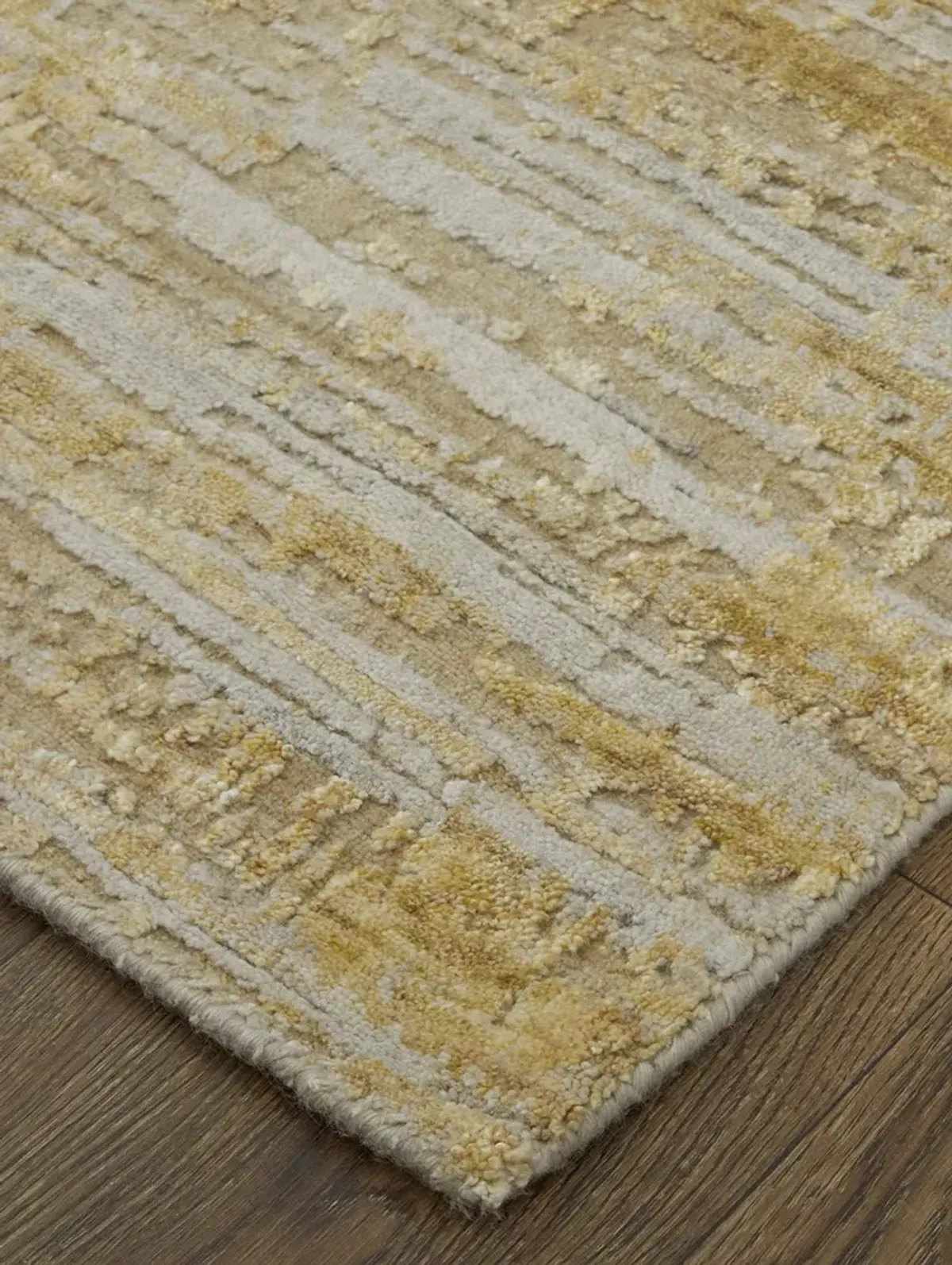 Eastfield 69FQF 2' x 3' Yellow/Ivory/Gold Rug