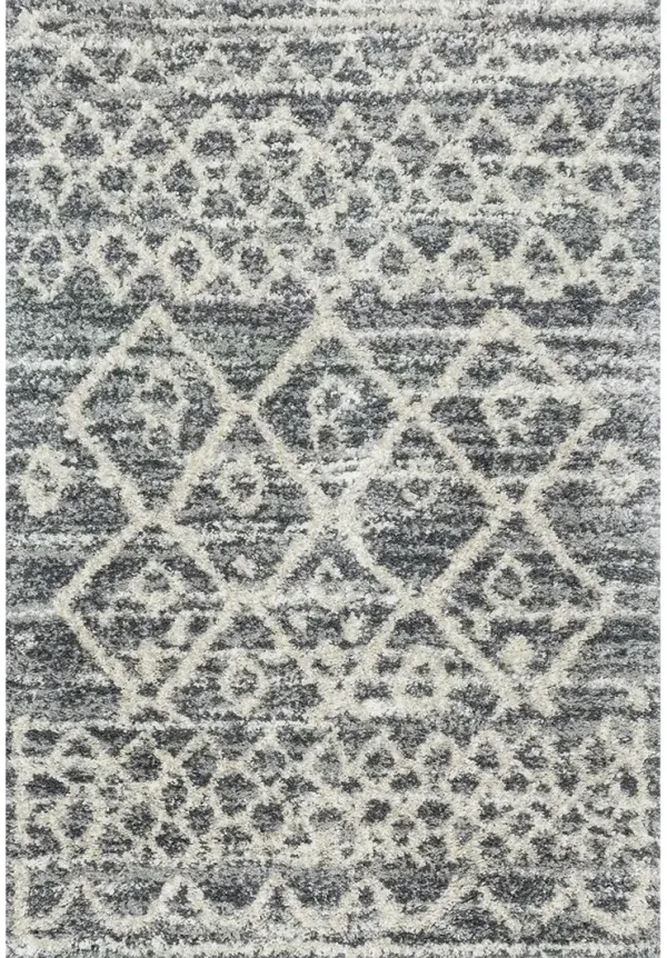 Quincy QC02 2'3" x 4'" Rug