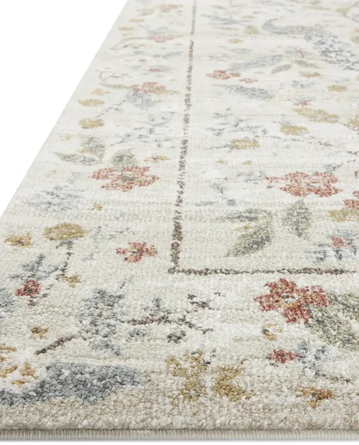 Laurel LAU-05 Cream 5''3" x 7''8" Rug by Rifle Paper Co.