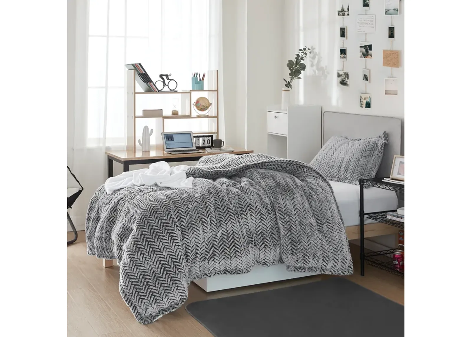 Cozy Peaks - Coma Inducer® Oversized Comforter