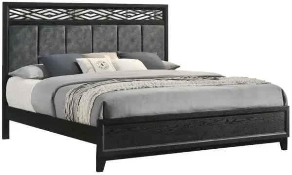 New Classic Furniture Obsidian Wood Queen Bed, Black