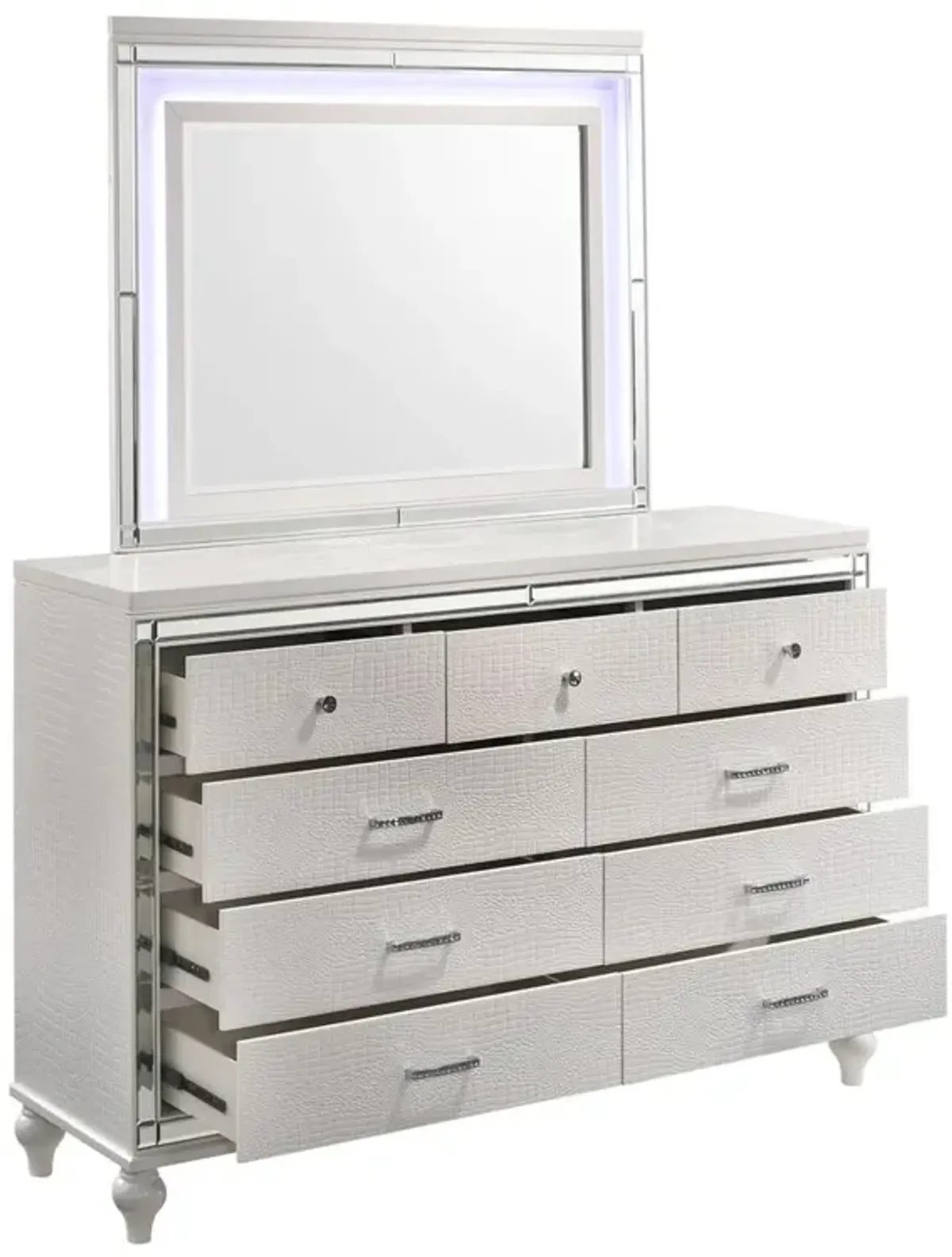 New Classic Furniture Furniture Valentine Solid Wood Dresser with 9 Drawers in White