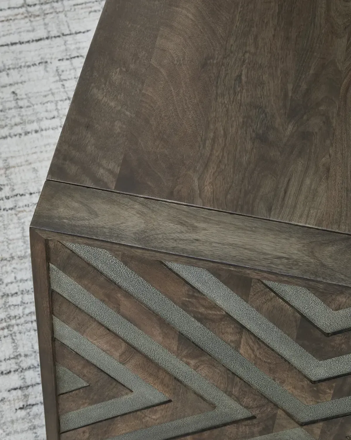 Dreggan End Table