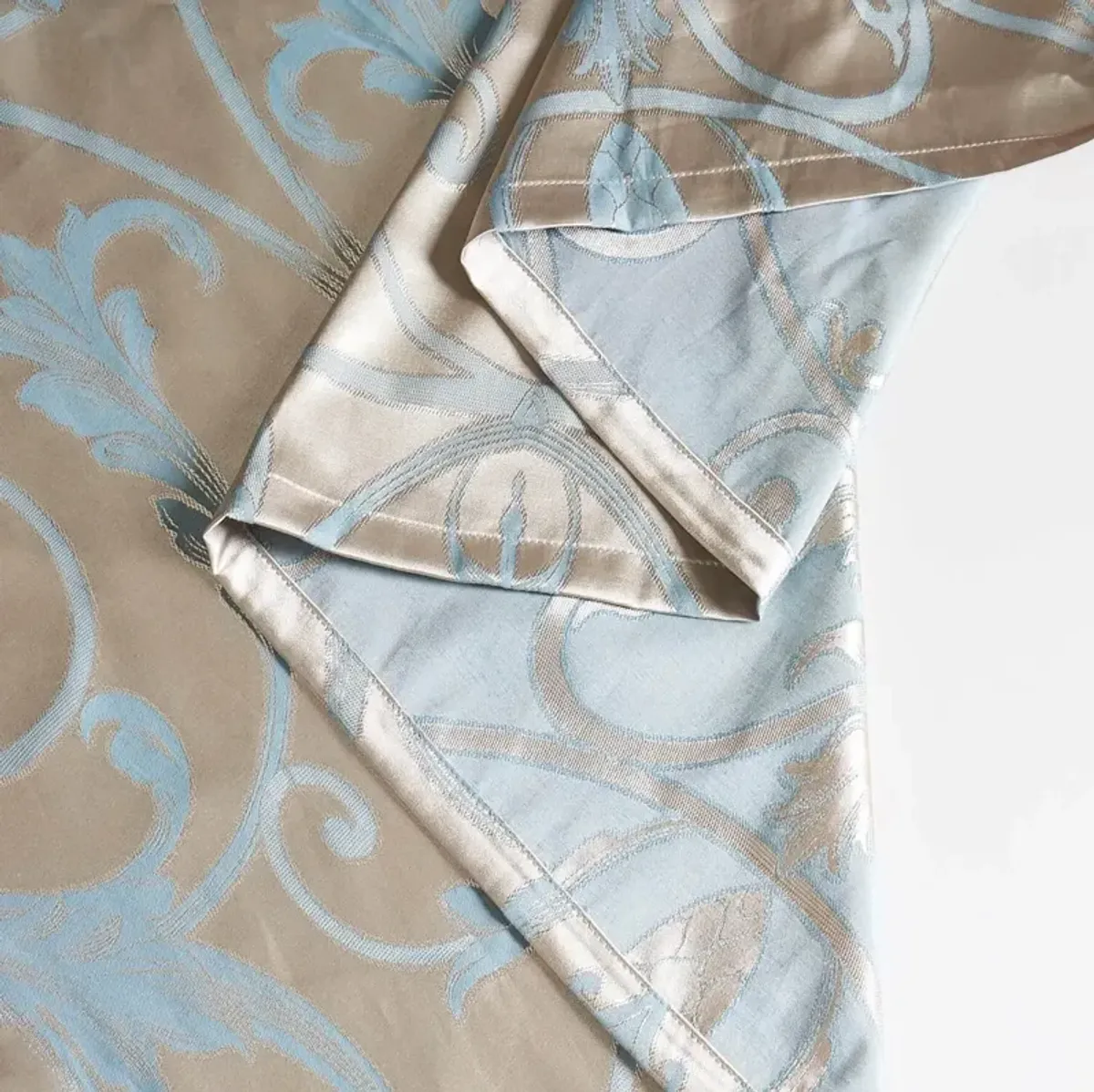Dolce Mela Curtains Damask Jacquard Grommet Semi-Blackout