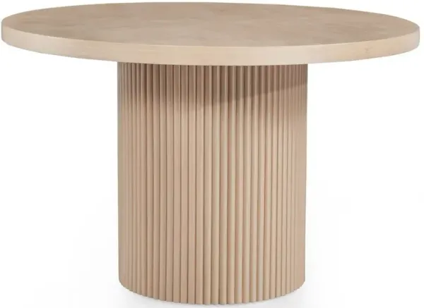 Artisan Design Dining Table made of Oak Veneer/ Beech/ Mdf in Brown color