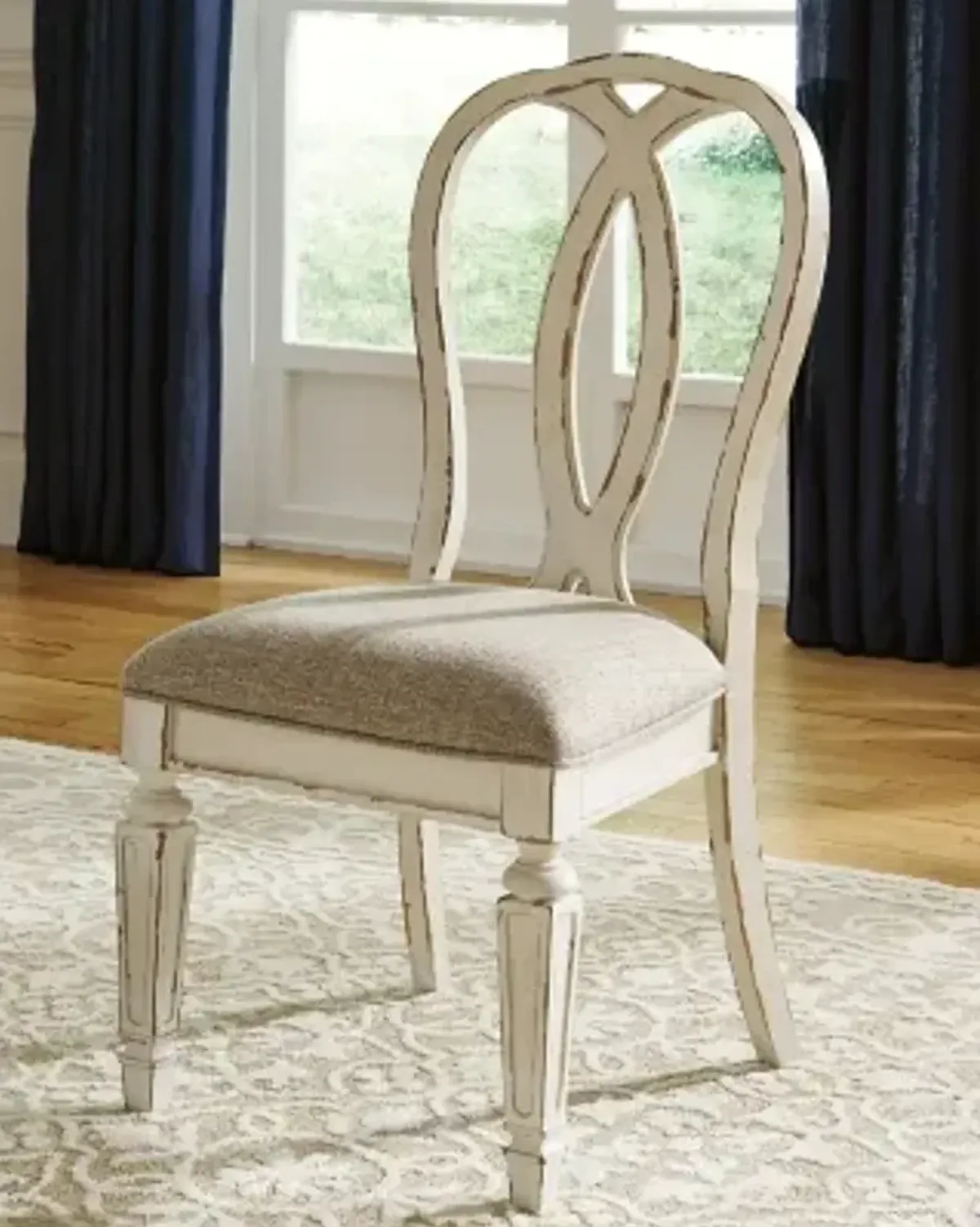 Realyn Upholstered Dining Chair