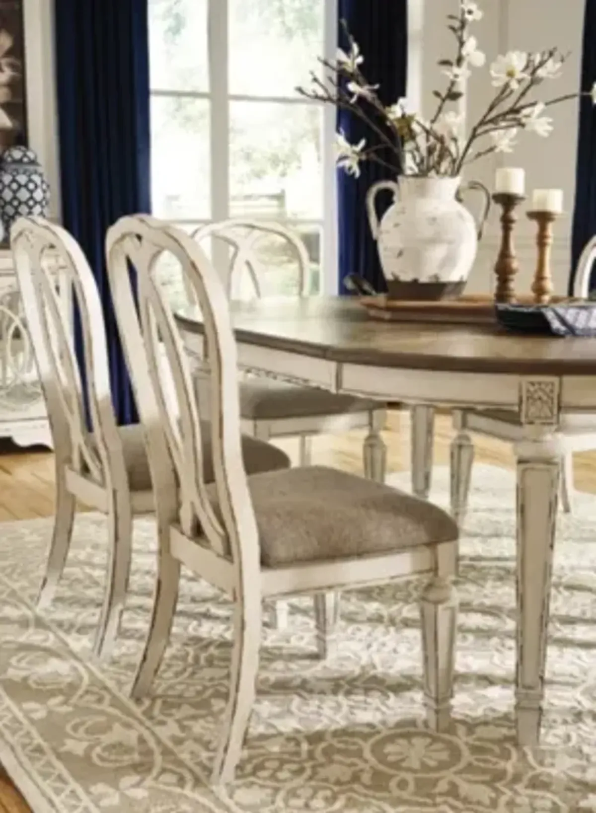 Realyn Upholstered Dining Chair