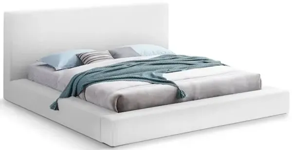 Meridian Furniture Terra White Boucle Fabric Queen Bed