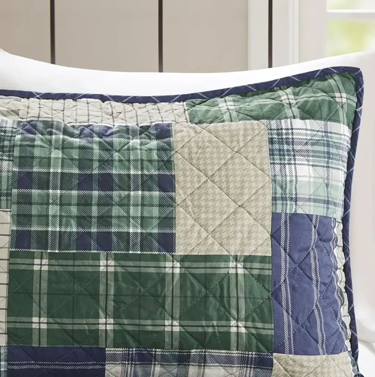 Gracie Mills Otha 3 Peice Plaid Reversible Quilt Set