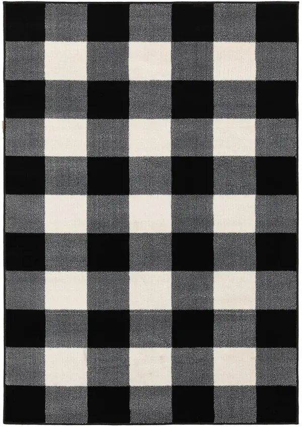 Georgia 5'3" x 7'3" Black Rug