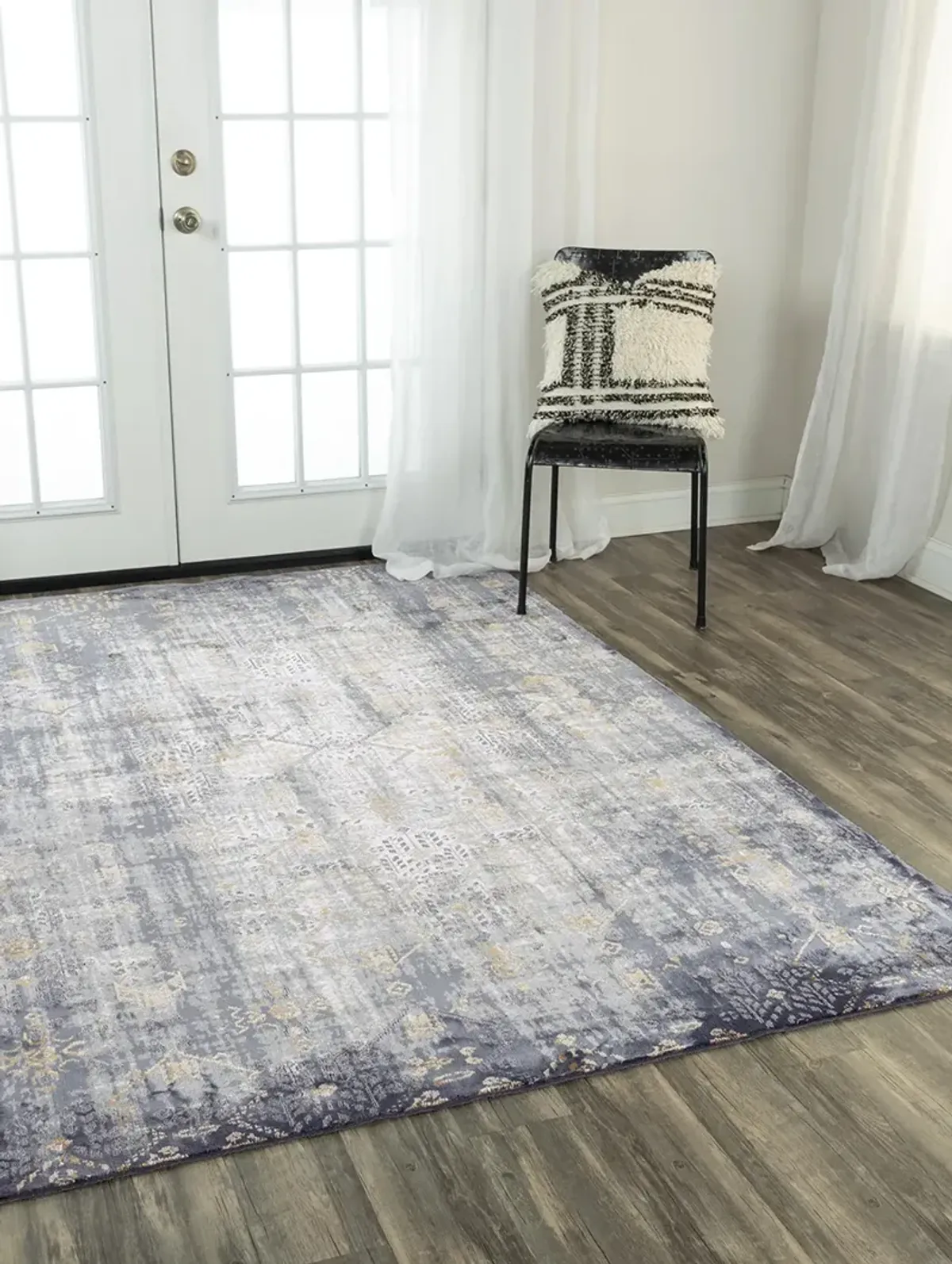 Emerge EMG925 7'10" x 9'10" Rug