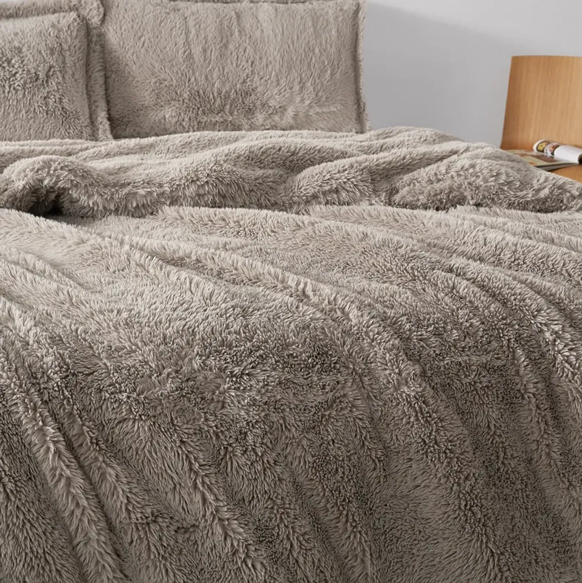 Tibetan Mastiff - Coma Inducer� Oversized Comforter Set