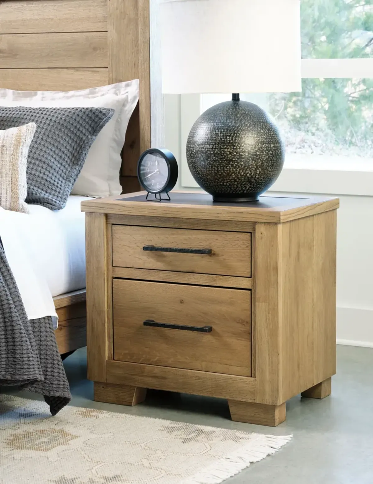 Galliden Nightstand