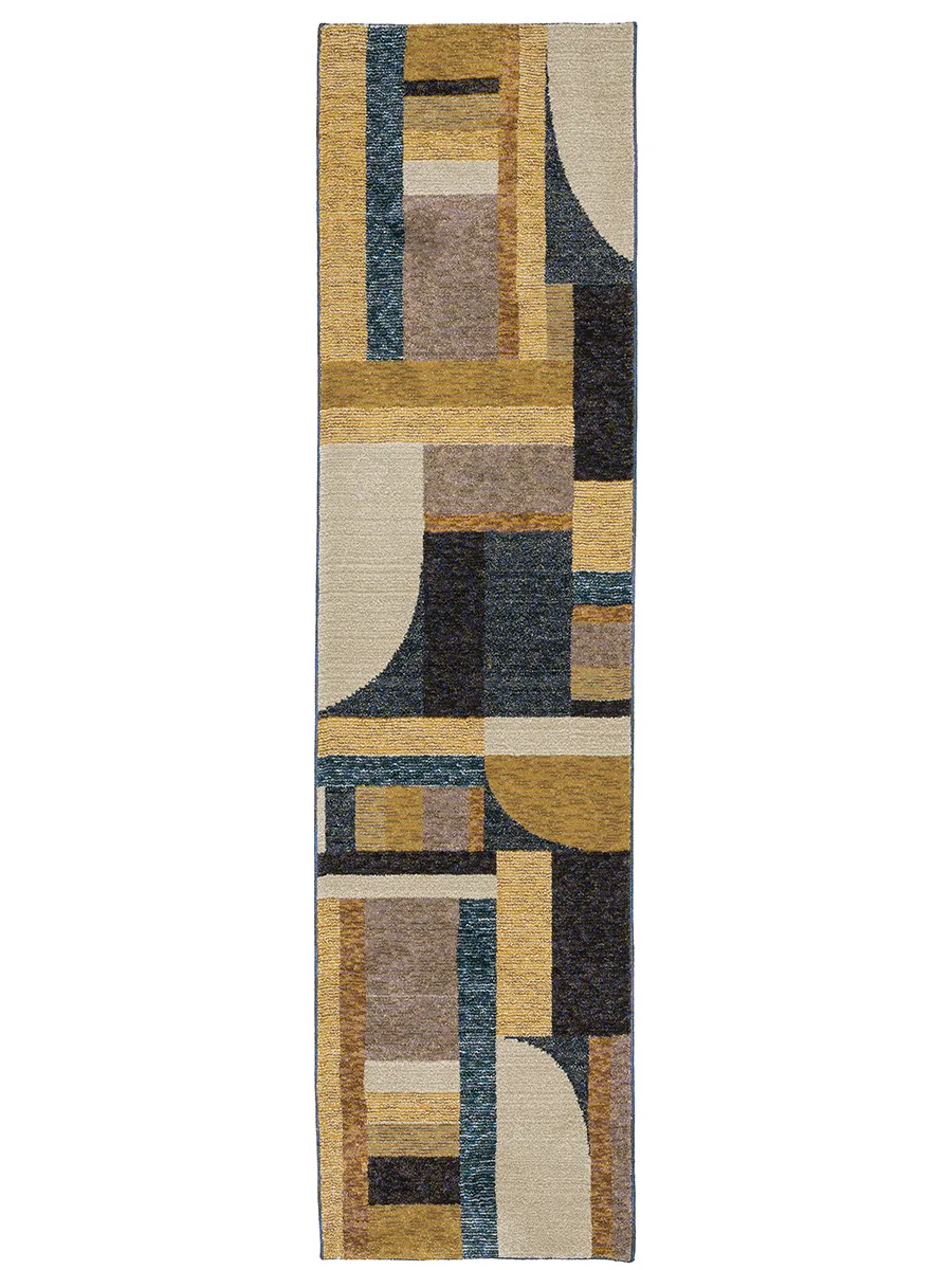 Strada 2'3" x 8' Gold Rug