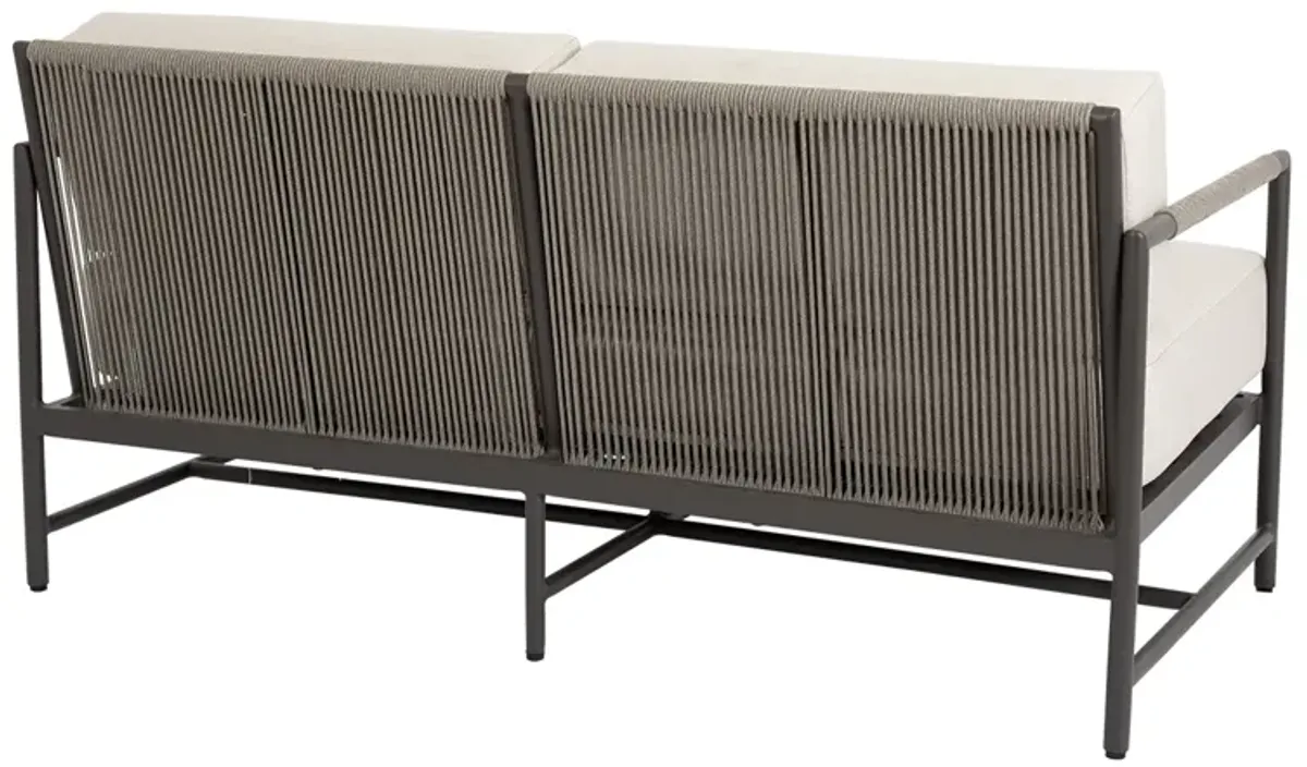 Pietra Loveseat in Echo Ash, No Welt