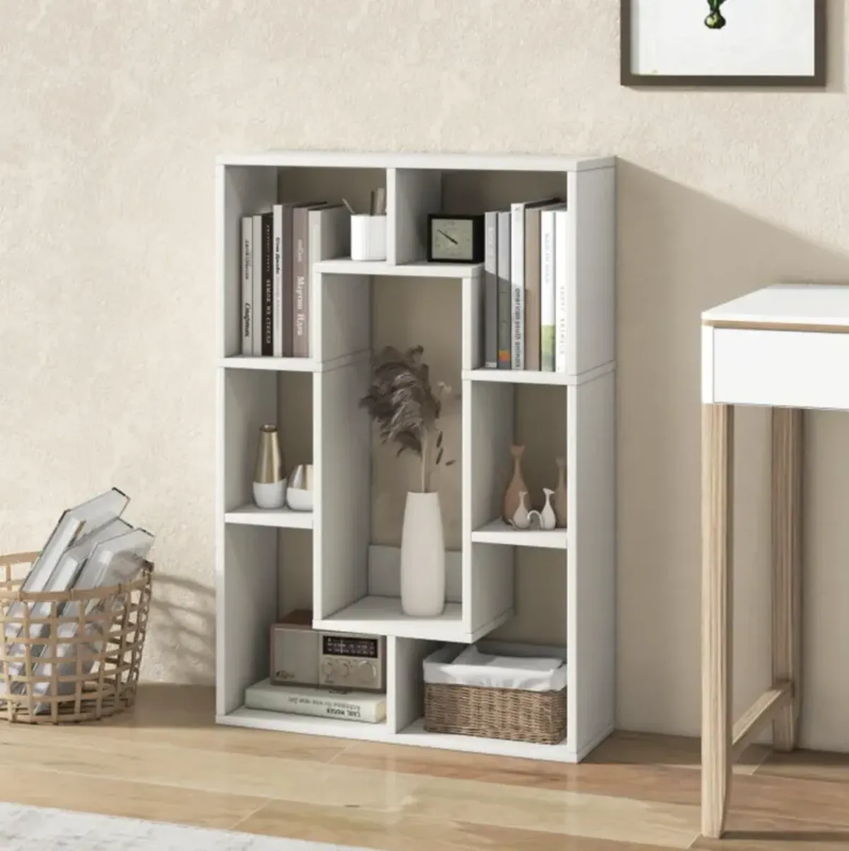 Hivvago 7-Cube Geometric Bookshelf Modern Decorative Open Bookcase