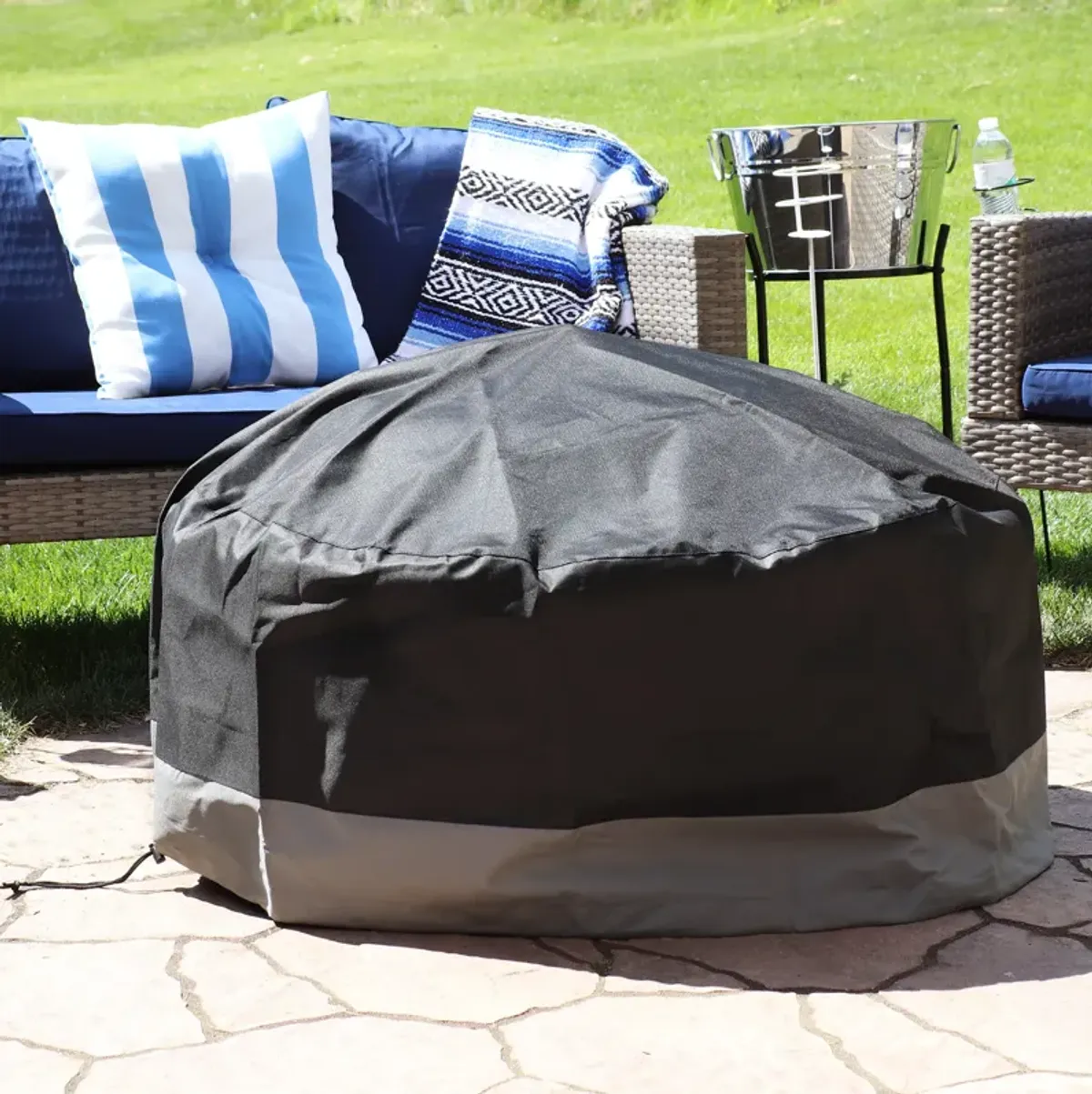 Sunnydaze 2-Tone Polyester Round Outdoor Fire Pit Cover - Gray/Black