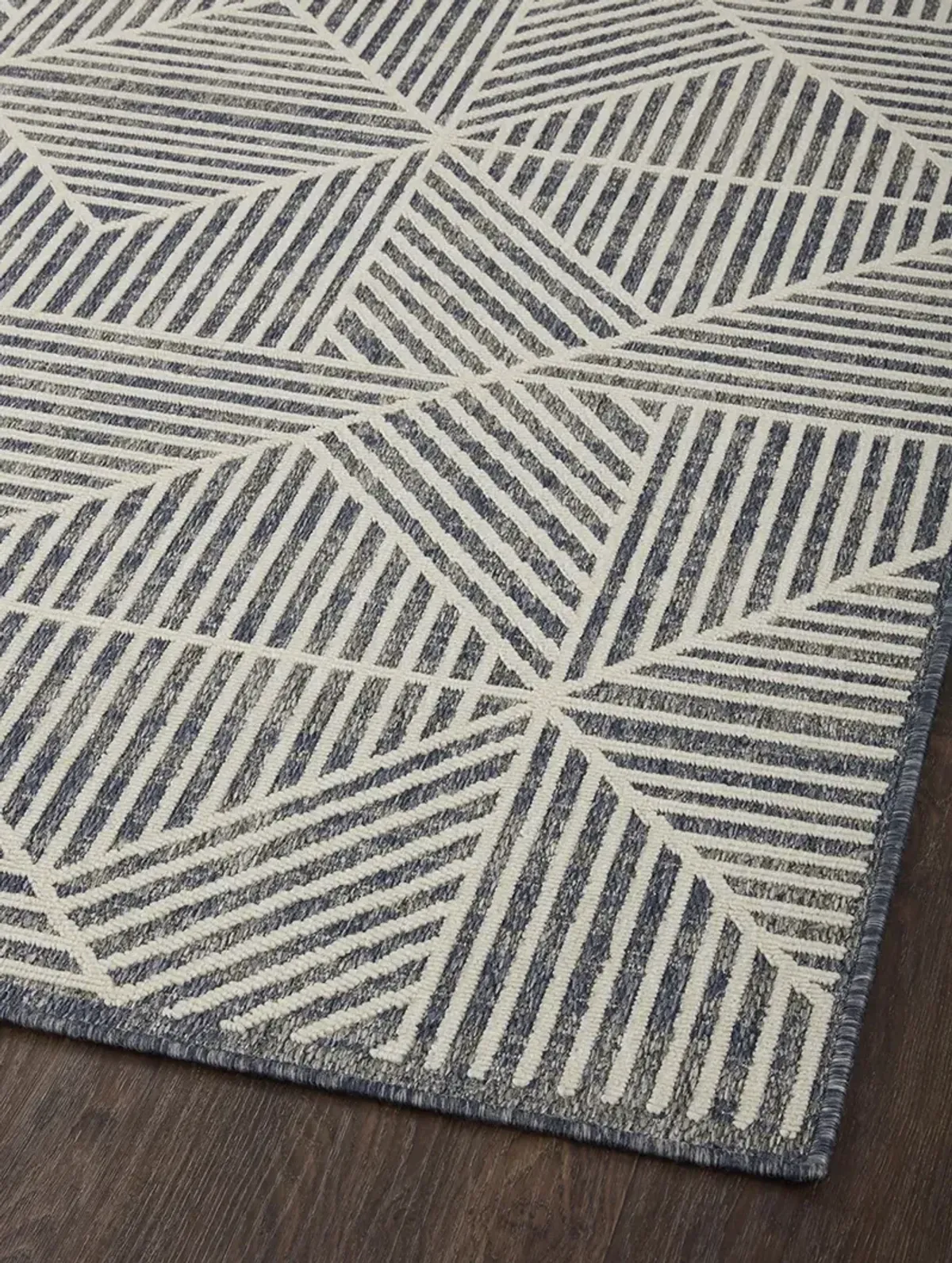 Rainier Denim/Ivory 9'2" x 12'2" Rug