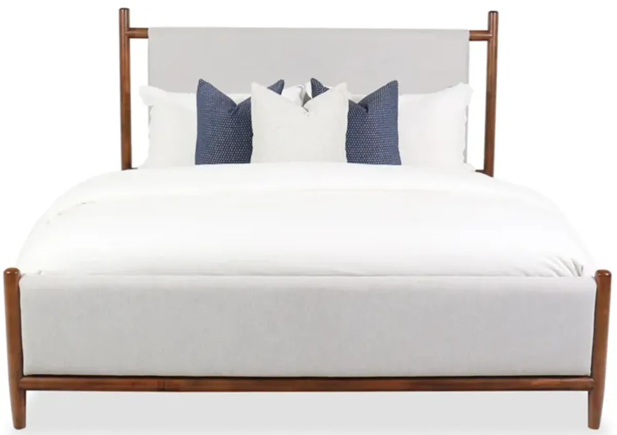 Lyncott King Upholstered Bed