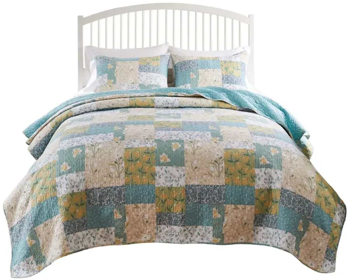Evane 3pc Full/Queen Quilt Set, Floral Design, Mist Blue and White Cotton