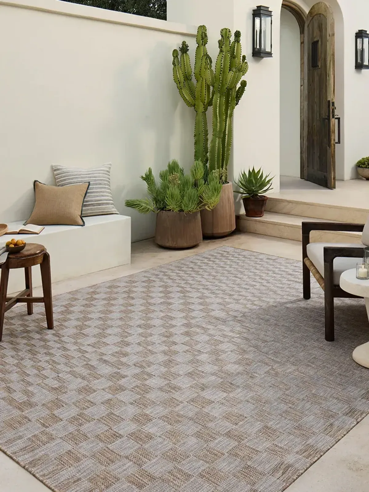 Topanga Natural/Dove 3'11" x 5'11" Accent Rug by Amber Lewis x Loloi