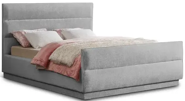 Meridian Furniture Paxton Grey Chenille Fabric King Bed