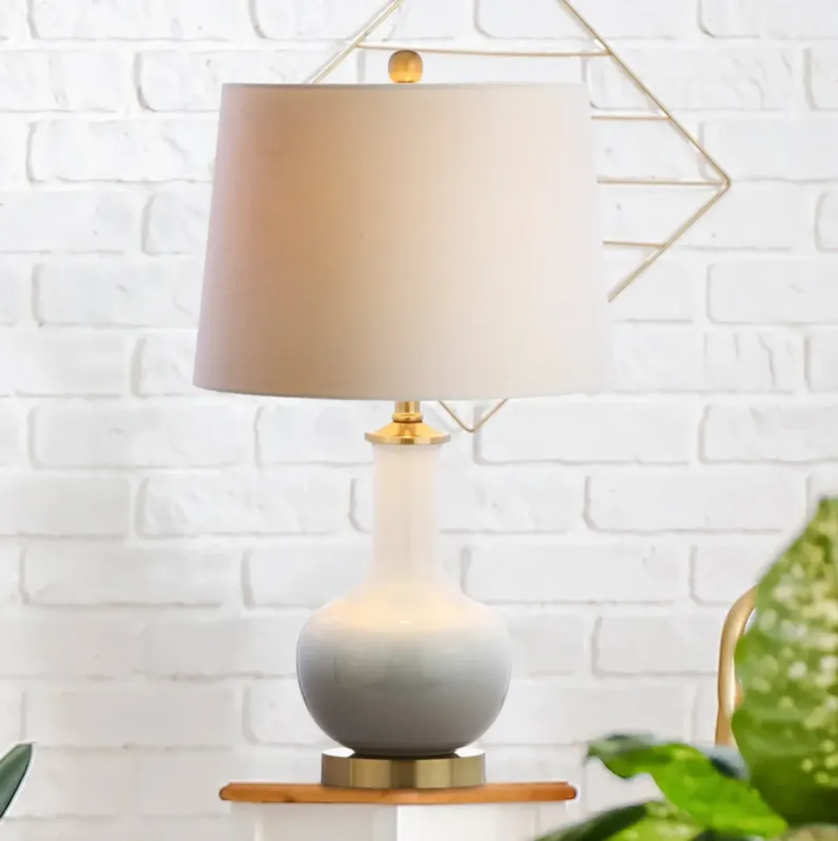 Gradient Ceramicbrass LED Table Lamp