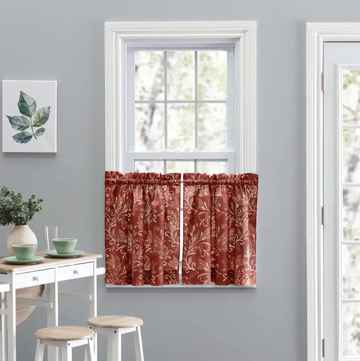 Ellis Curtain Lexington Leaf Pattern on Colored Ground Curtain Tiers