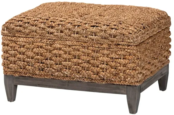 bali & pari Bailey Handwoven Seagrass Storage Ottoman with Lift-Top Lid – Rustic Wicker Trunk or Footrest with Inner Compartment for Living Room or Entryway, Square