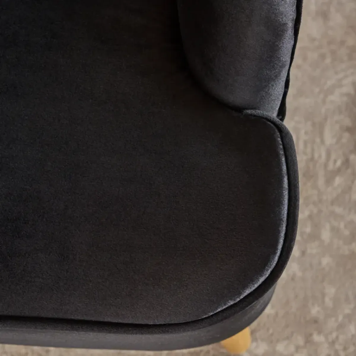 Merax Velvet Upholstery Accent Chair with Wooden Legs