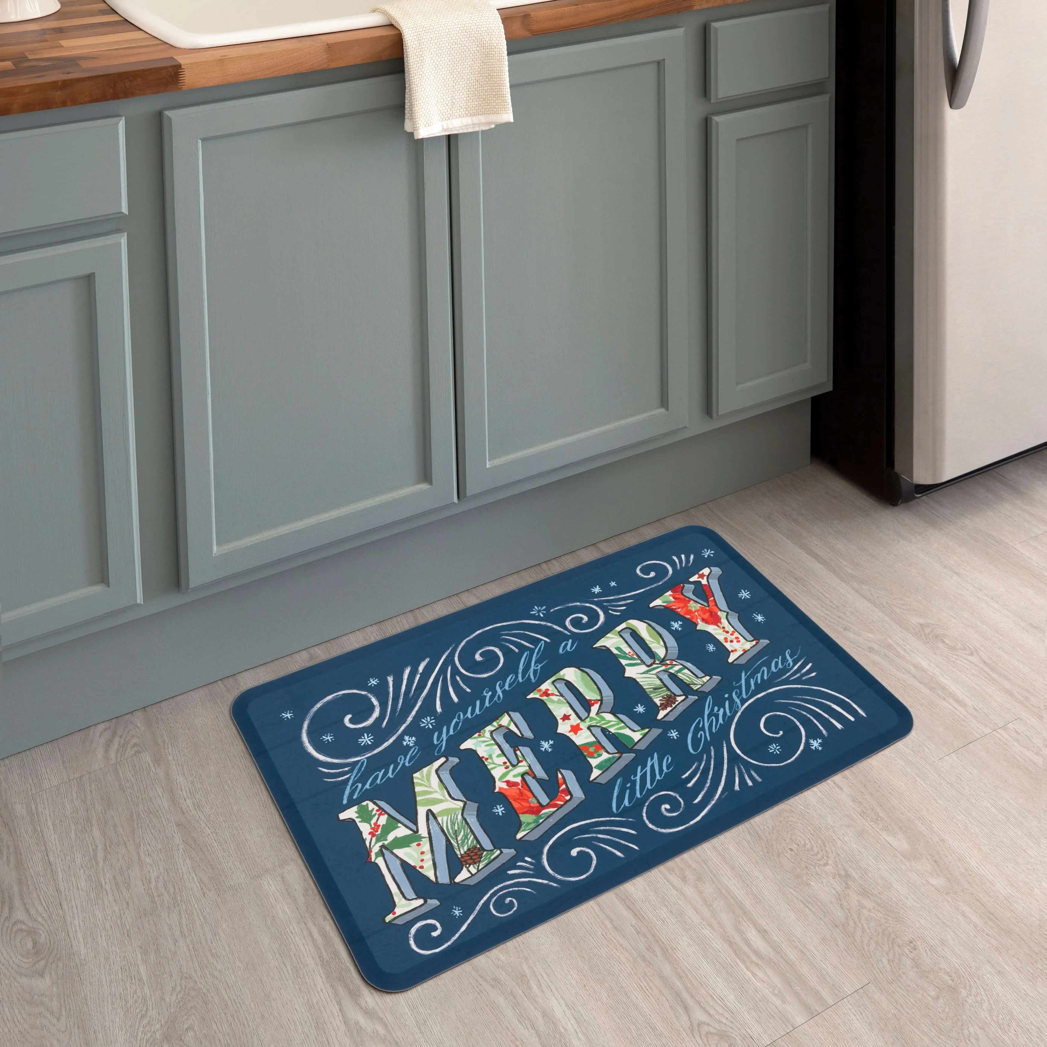 Holiday Joy Merry Multi 1' 6" x 2' 6" Door Mat