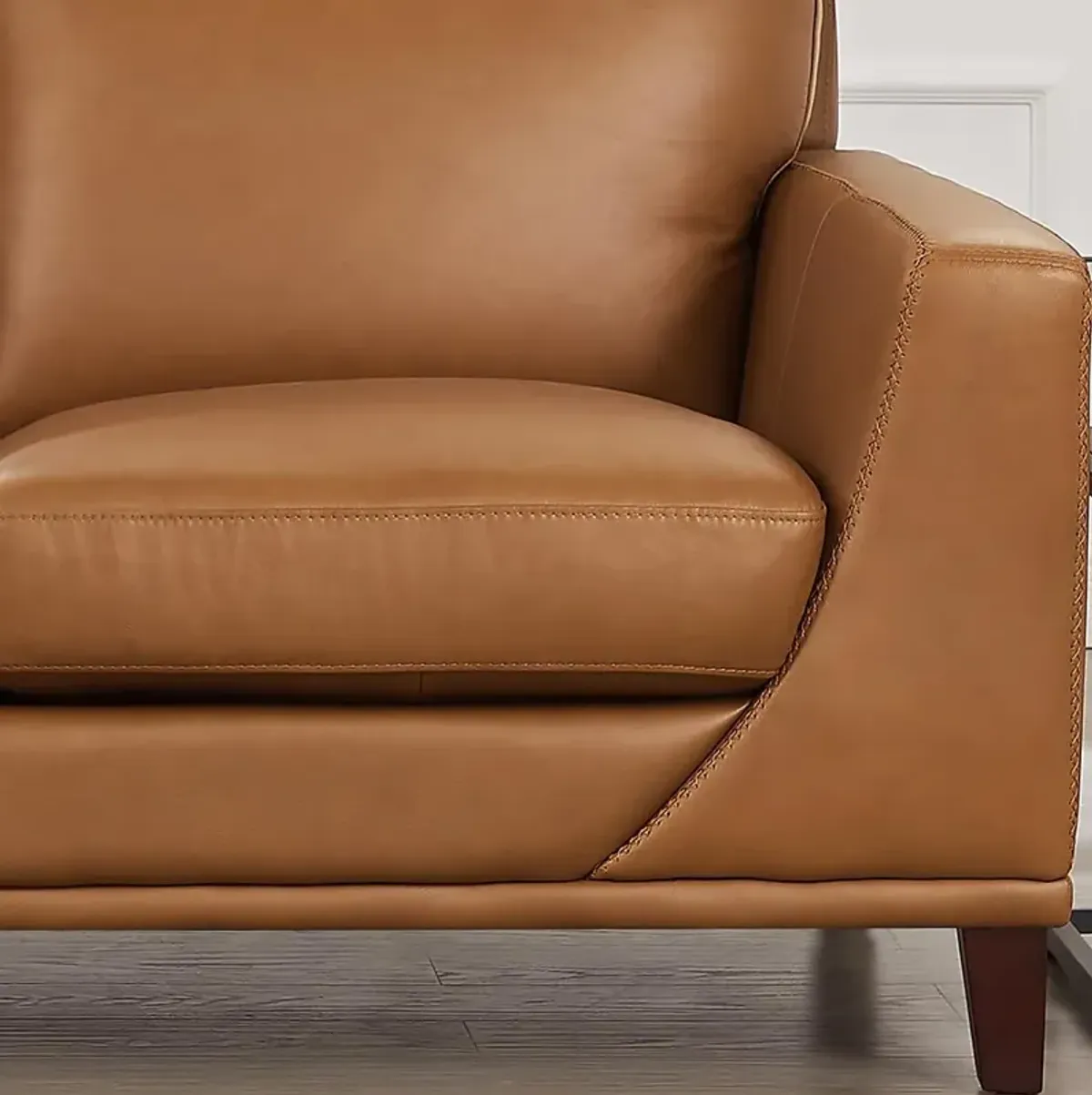 Soma Top Grain Leather Chair