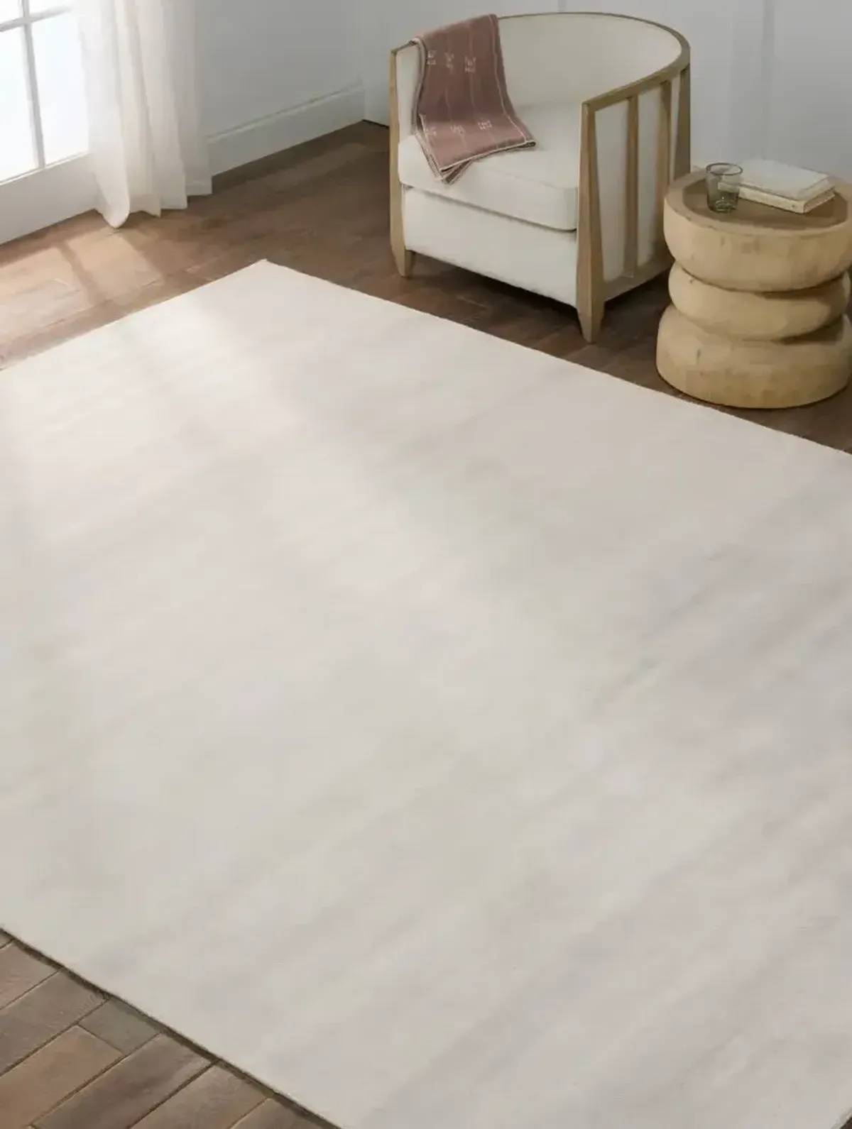 Yasmin Yasmin White 3' x 12' Runner Rug