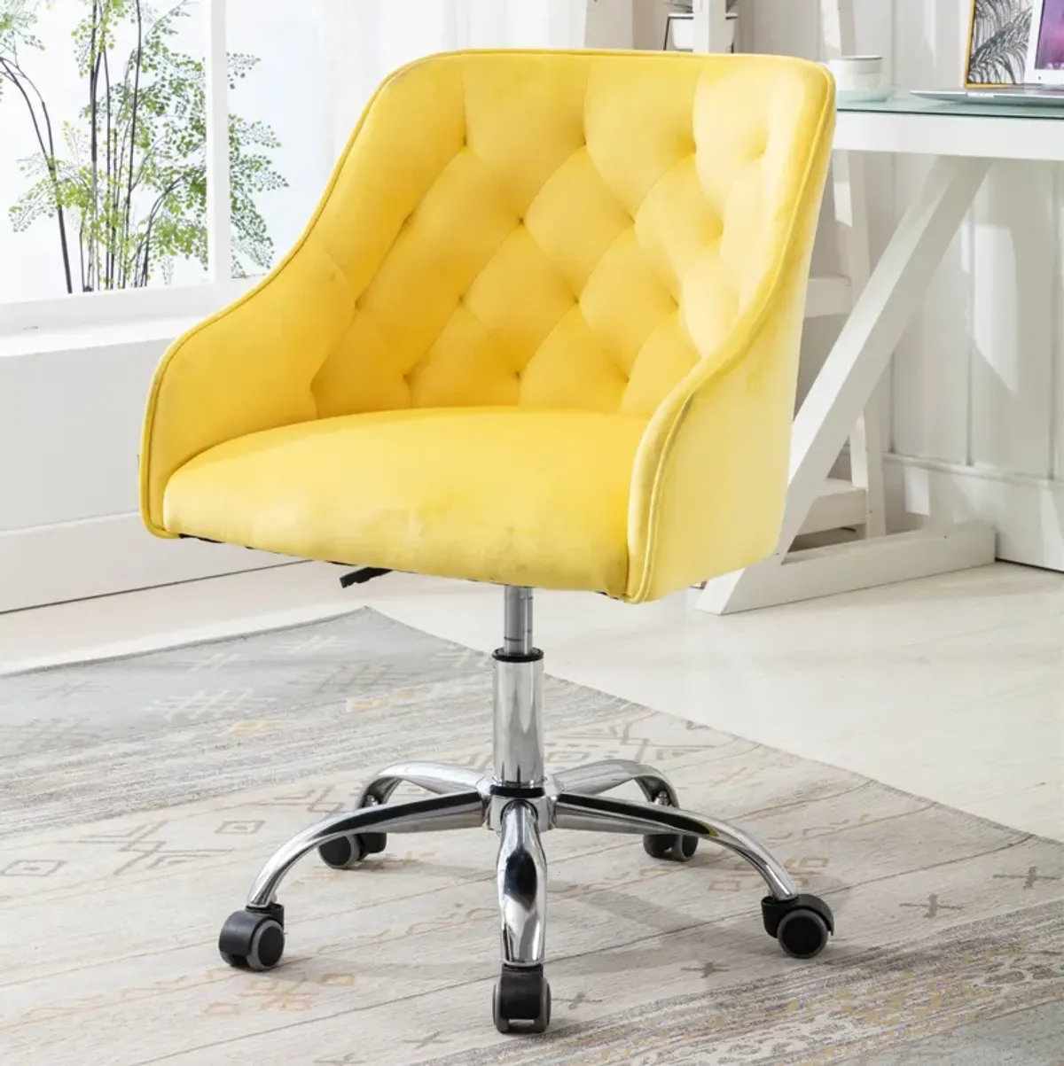 MONDAWE Velvet Cute Computer Chair, Wheels Swivel Height Adjustable Swivel Task Chair for Home Office