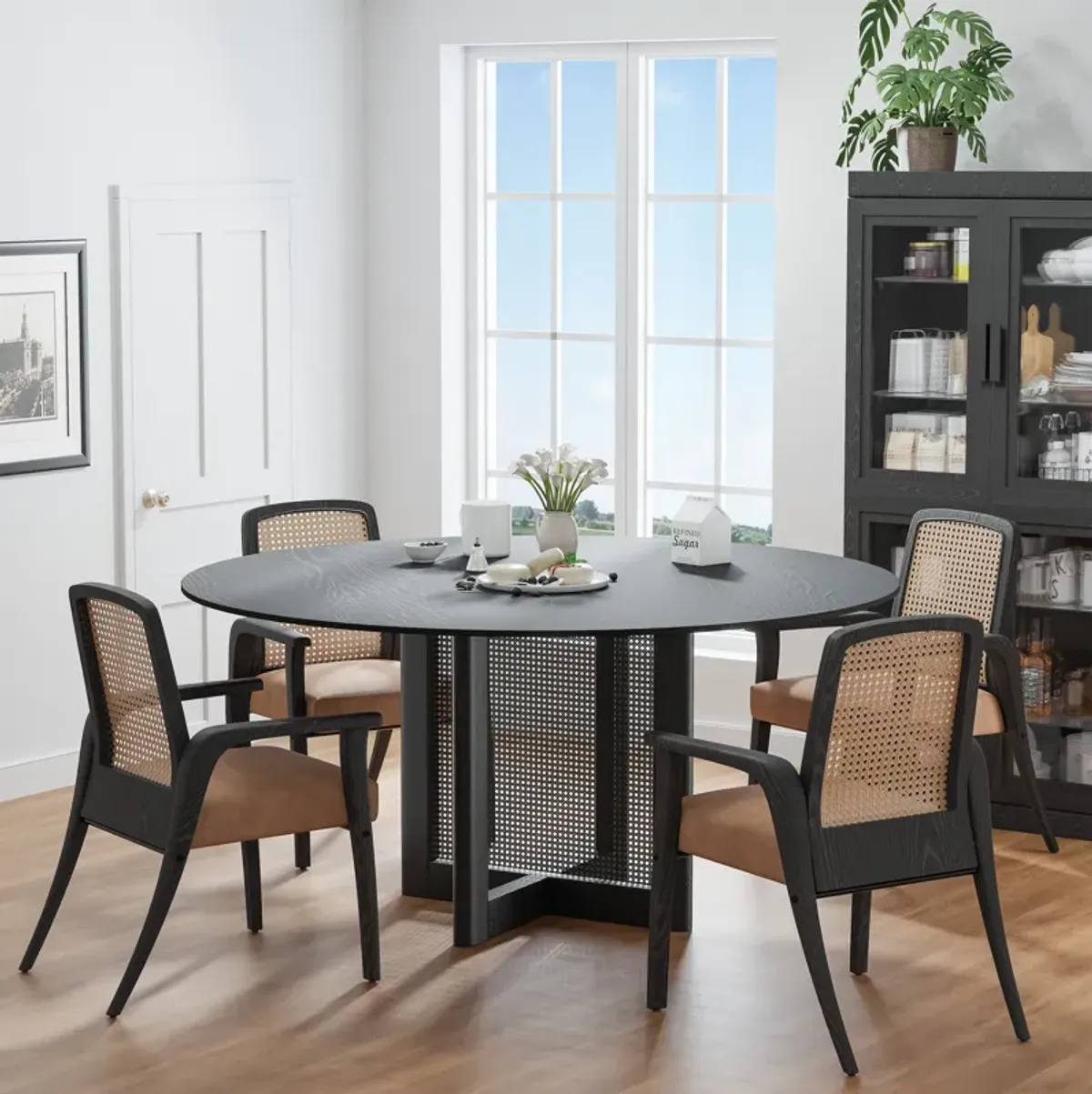 60 Cinna Modern Black Oak Wood Round Dining Table （Seats 8）