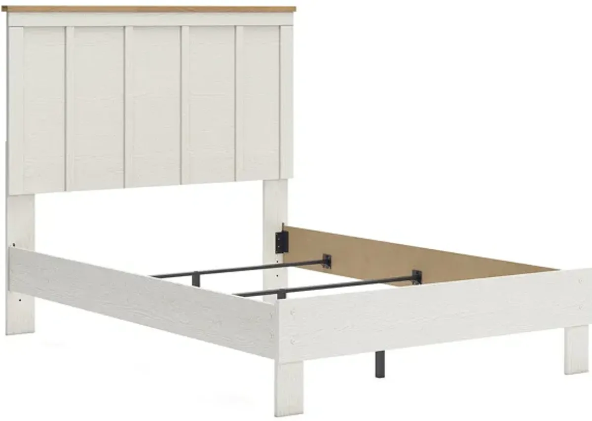 Linnocreek Full Panel Bed