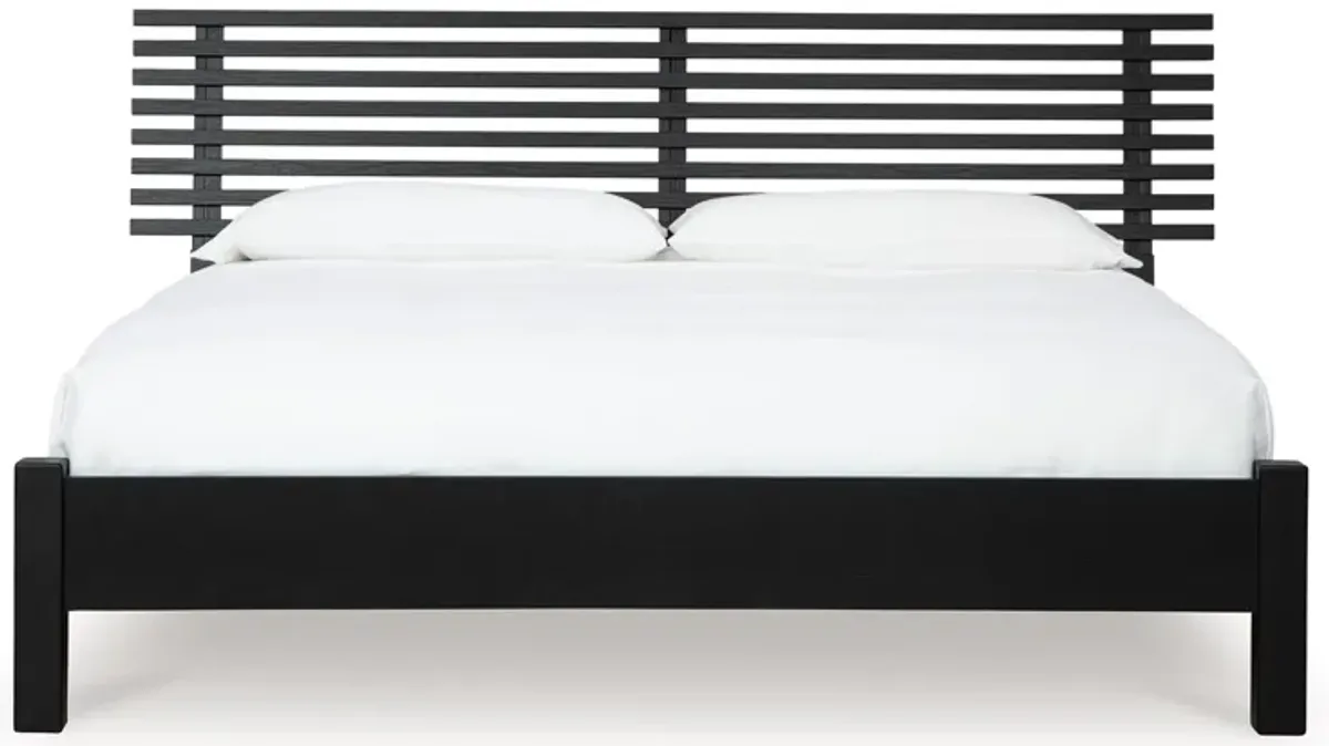 Danziar King Slat Panel Bed