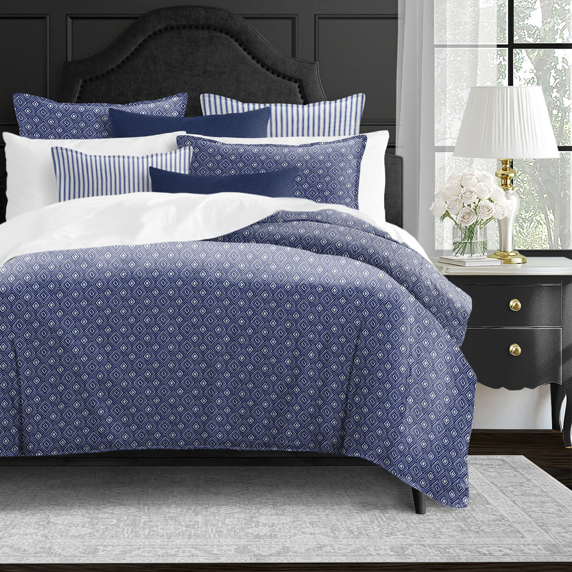 6ix Tailors Fine Linens Windham Indigo Comforter Set