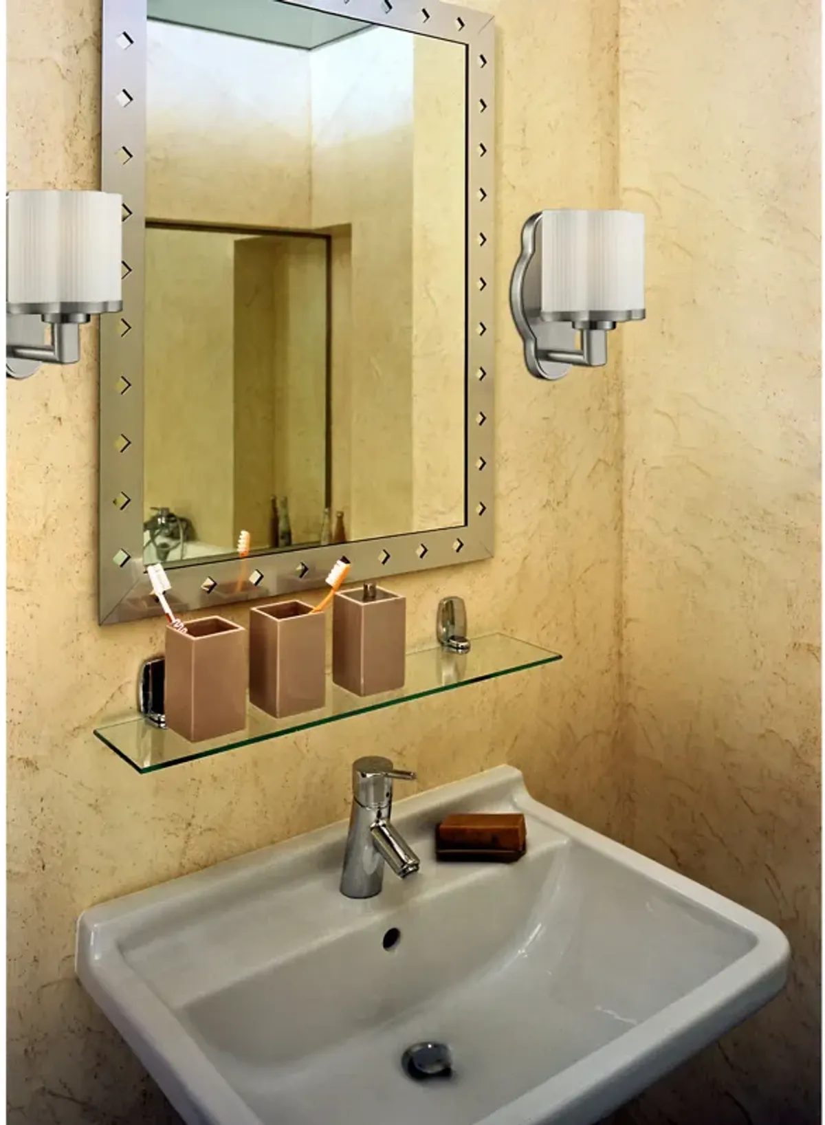 1 Light Glass Bath Bar