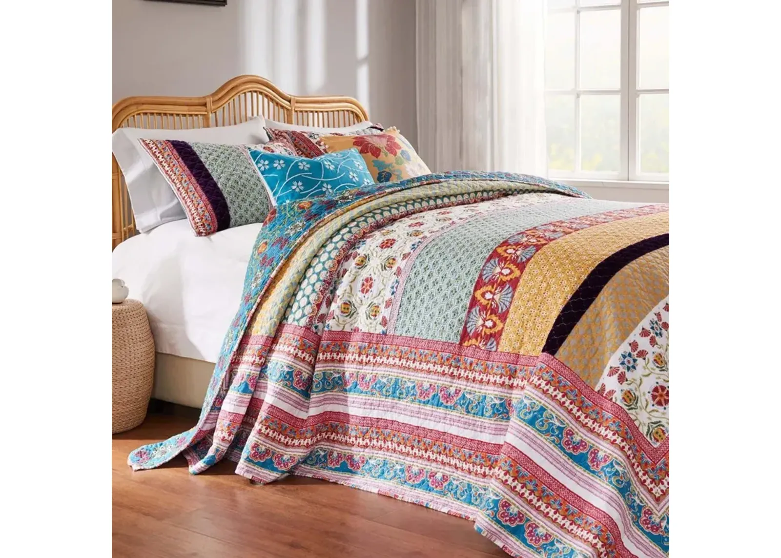 Greenland Home Fashions Thalia Cotton Boho-Style Bedspread Set - Jumbo Sized Reversible Quilt Set