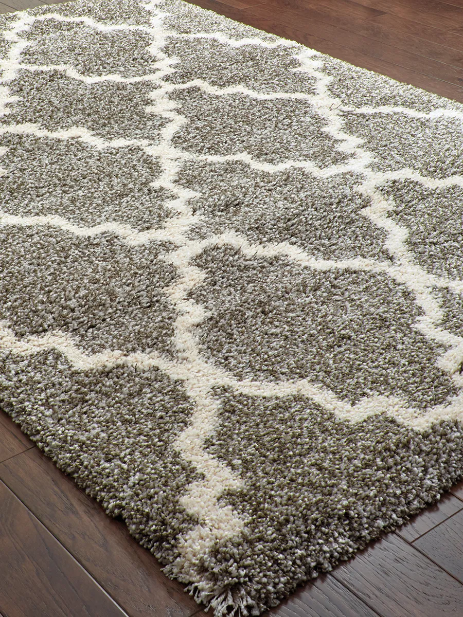 Henderson 5'3" x 7'6" Grey Rug