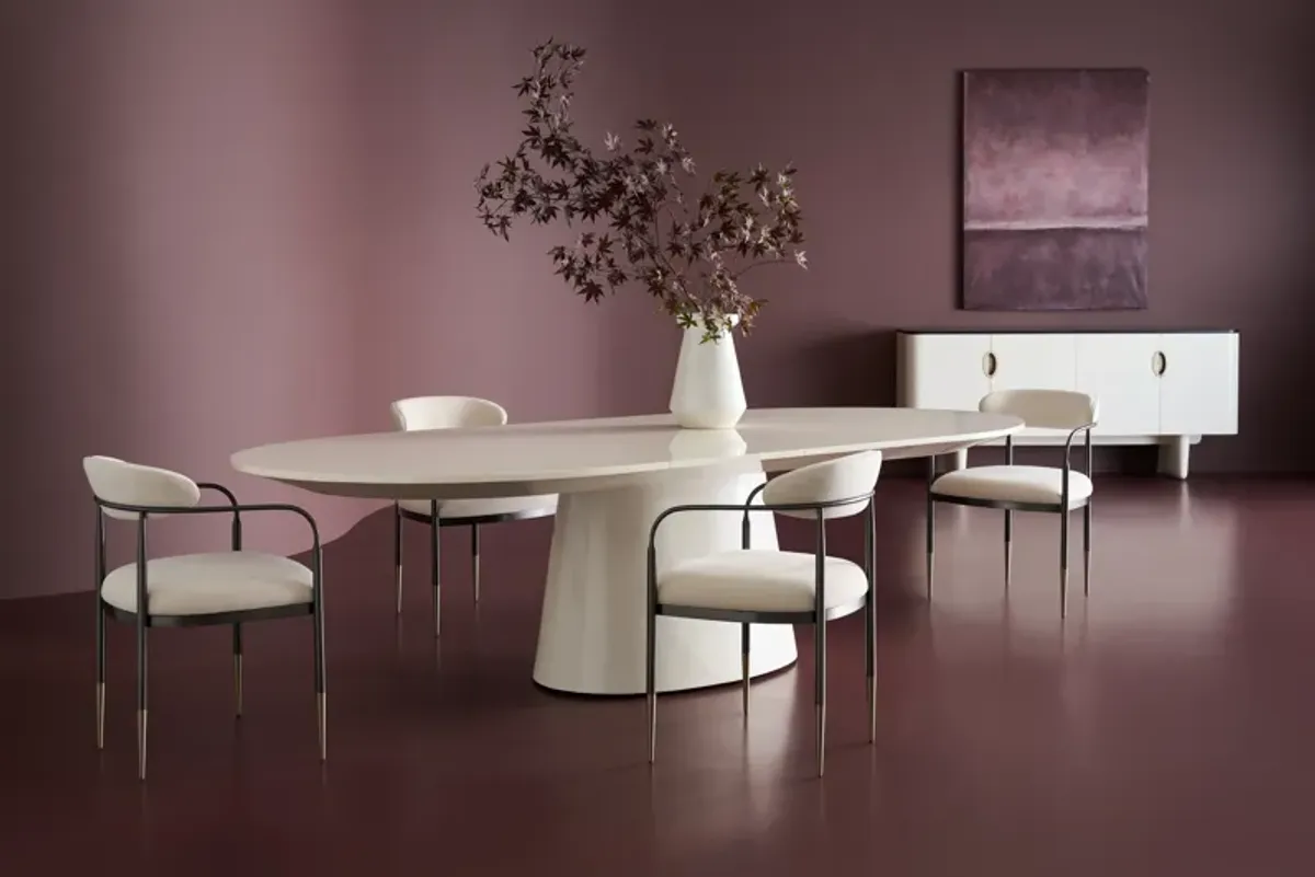 Paragon Dining Table
