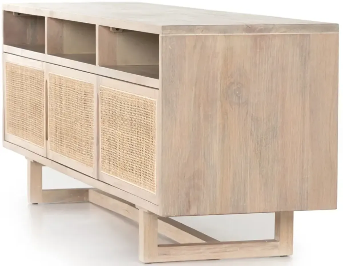 Clarita Media Console