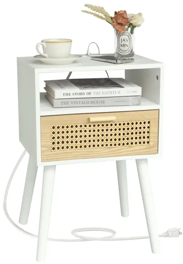 MaxSmeo Nightstand with Charging Station, Bedside Tables with Rattan Drawer, Mid Century Modern Nightstand, End Table for Living