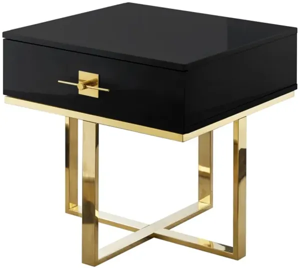 Nicole Miller Lanai Side Table/ End Table/ Nightstand