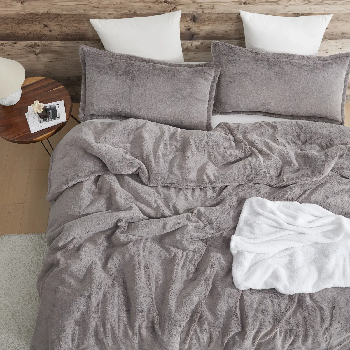 Frosted Cupcakes - Coma Inducer� Oversized Comforter Set